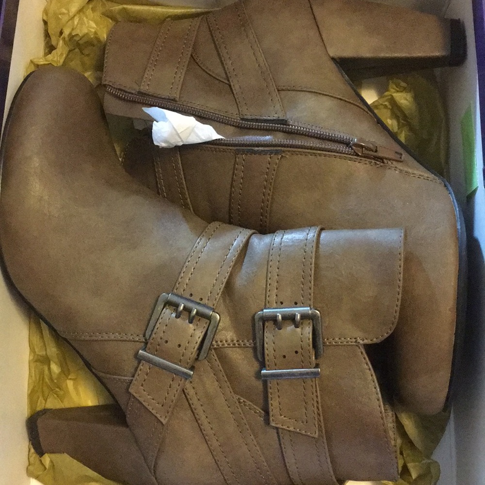 Madden Girl boots
